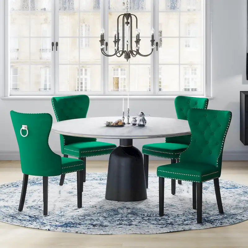 Chaise de salle à manger capitonnée à dossier haut avec clous décoratifs et anneaux de tirage