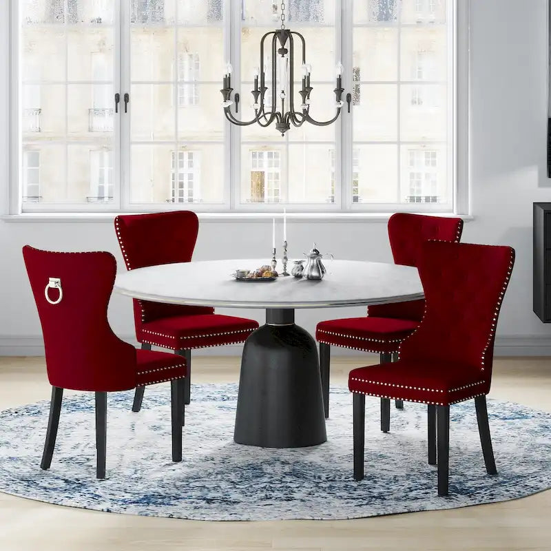 Chaise de salle à manger capitonnée à dossier haut avec clous décoratifs et anneaux de tirage