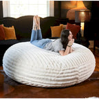 Pouf géant de 1,80 m en fausse fourrure