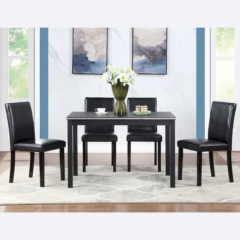 Table de salle à manger en bois avec plateau rectangulaire et 4 chaises rembourrées